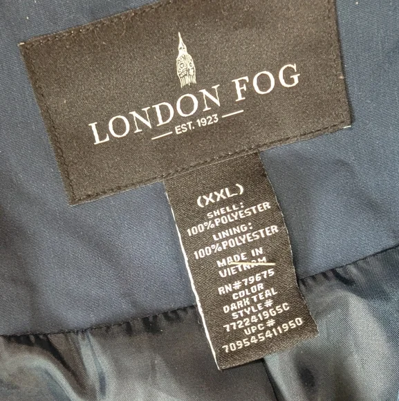 London Fog Belted Hooded Raincoat XXL | Storm-Ready & Sass-Approved ☔🌫️ - Picture 5 of 8